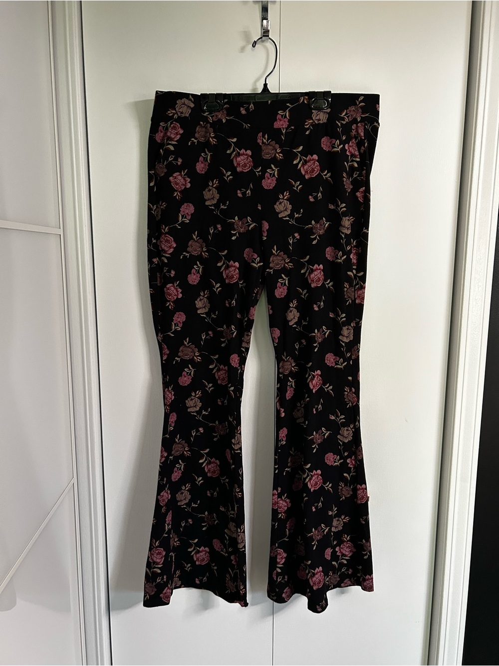 torrid Black Floral Flared Leggings with Pink Rose Print